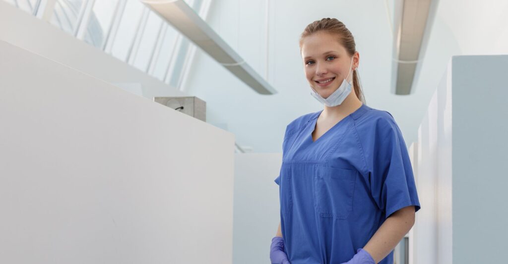 An image of a dental assistant.